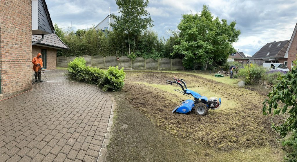 Bodenfräse für den alten Rasen